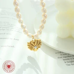 French Style Heart Shape Titanium Steel Pendant Necklace Pearl Gold Plated Stainless Steel Necklaces -Cheap Jewelry Store 1551476532709560320