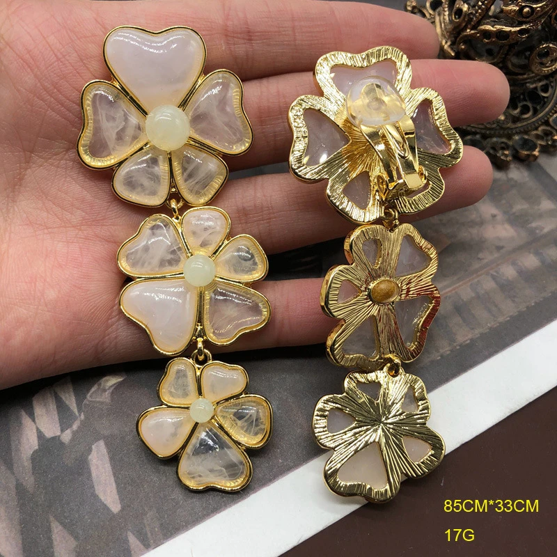 1 Pair Exaggerated Flower Alloy Plating Resin Women'S Drop Earrings 7 1 Pair Exaggerated Flower Alloy Plating Resin Women'S Drop Earrings - Image 5