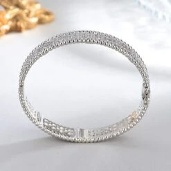 Elegant Classic Style Solid Color Copper White Gold Plated Zircon Bangle In Bulk -Cheap Jewelry Store 1645401947353780224 1