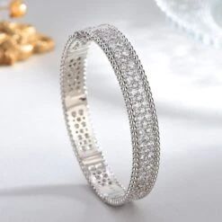 Elegant Classic Style Solid Color Copper White Gold Plated Zircon Bangle In Bulk -Cheap Jewelry Store 1645401947500580864