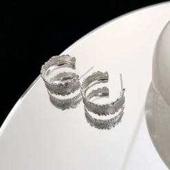 1 Pair Retro C Shape Sterling Silver Pleated Ear Studs -Cheap Jewelry Store 1651788806510219264