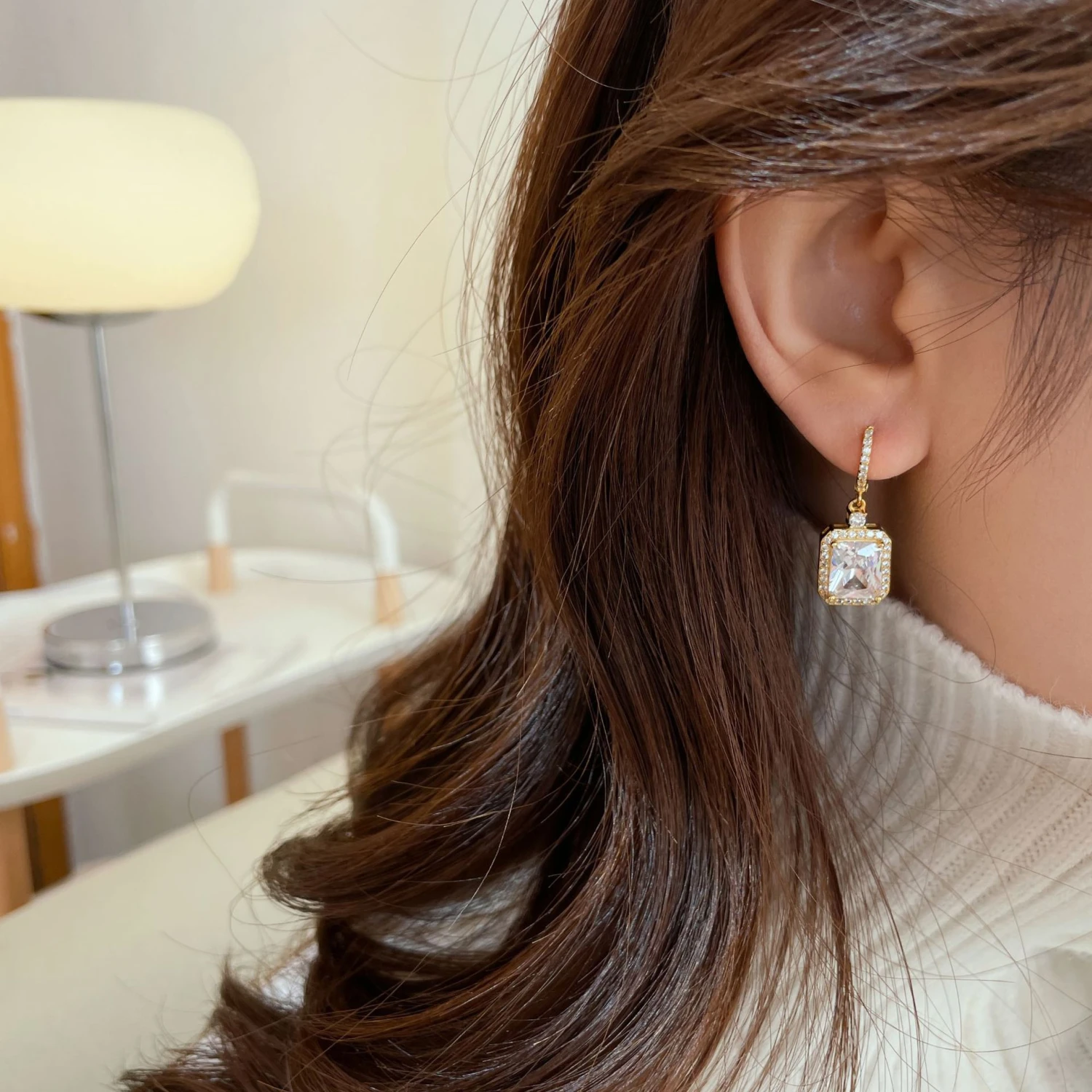 1 Pair Luxurious Square Sterling Silver Inlay Zircon Drop Earrings 6 1 Pair Luxurious Square Sterling Silver Inlay Zircon Drop Earrings - Image 4