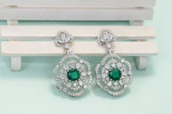 1 Pair Glam Flower Copper Plating Inlay Artificial Gemstones Drop Earrings -Cheap Jewelry Store 1654401529760845824