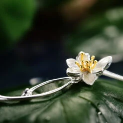 Wholesale Elegant Sweet Flower Sterling Silver Plating Pendant Necklace -Cheap Jewelry Store 1655526072017620992