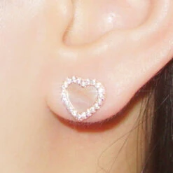 1 Pair Classic Style Heart Shape Inlay Sterling Silver Artificial Gemstones Ear Studs -Cheap Jewelry Store 1661577495914352640