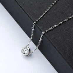 Simple Style Round Sterling Silver Moissanite Pendant Necklace In Bulk -Cheap Jewelry Store 1661584630475788288 1