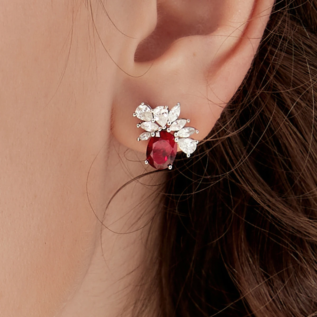 1 Pair Luxurious Queen Shiny Petal Plating Inlay Sterling Silver High Carbon Diamond White Gold Plated Ear Studs 12 1 Pair Luxurious Queen Shiny Petal Plating Inlay Sterling Silver High Carbon Diamond White Gold Plated Ear Studs - Image 10