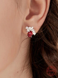 1 Pair Luxurious Queen Shiny Petal Plating Inlay Sterling Silver High Carbon Diamond White Gold Plated Ear Studs 17 1 Pair Luxurious Queen Shiny Petal Plating Inlay Sterling Silver High Carbon Diamond White Gold Plated Ear Studs -Cheap Jewelry Store 1661657457509928960