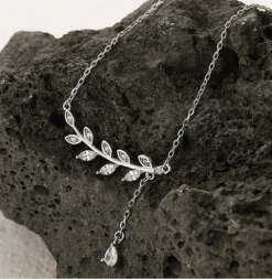 Elegant Luxurious Leaves Water Droplets Sterling Silver Plating Inlay Zircon White Gold Plated Necklace -Cheap Jewelry Store 1661932012132503552 1