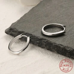 1 Pair Lady Simple Style Classic Style Oval Plating Sterling Silver White Gold Plated Earrings 11 1 Pair Lady Simple Style Classic Style Oval Plating Sterling Silver White Gold Plated Earrings -Cheap Jewelry Store 1661985195844308992 1