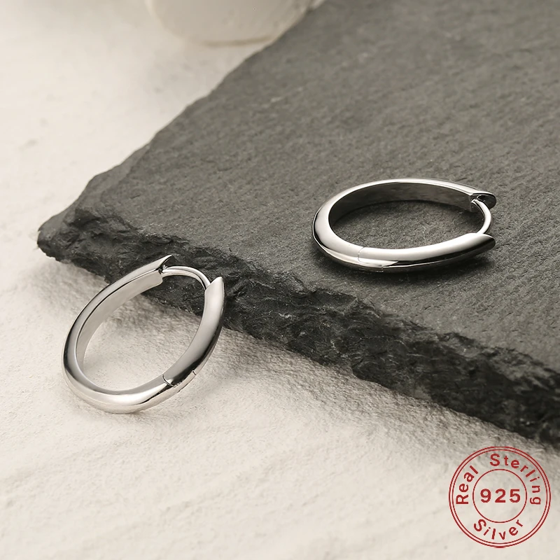 1 Pair Lady Simple Style Classic Style Oval Plating Sterling Silver White Gold Plated Earrings 3 1 Pair Lady Simple Style Classic Style Oval Plating Sterling Silver White Gold Plated Earrings