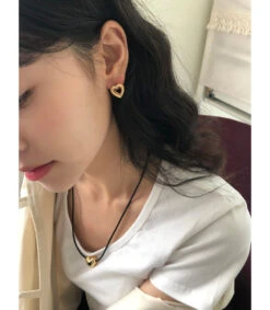 1 Pair Simple Style Heart Shape Plating Sterling Silver Ear Studs -Cheap Jewelry Store 1666683023434846208