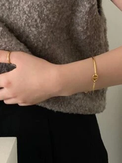 IG Style Simple Style Solid Color Sterling Silver Plating Hollow Out Bracelets -Cheap Jewelry Store 1666689112184328192