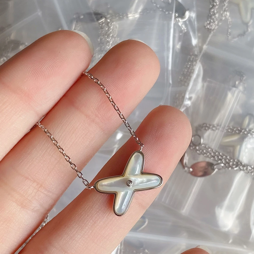 Simple Style Letter Sterling Silver Pendant Necklace 5 Simple Style Letter Sterling Silver Pendant Necklace - Image 3