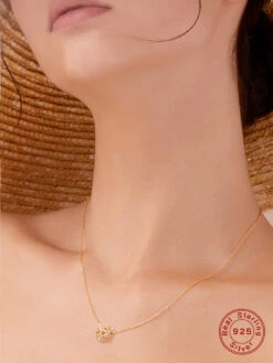 Elegant Korean Style Round Sterling Silver 18K Gold Plated Zircon Pendant Necklace In Bulk -Cheap Jewelry Store 1669580784916369408 1