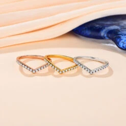 Simple Style Crown Sterling Silver Inlay Moissanite Rings