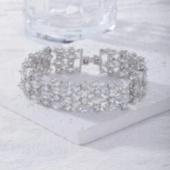 Simple Style Classic Style Round Copper Plating Hollow Out Inlay Zircon Bracelets 13 Simple Style Classic Style Round Copper Plating Hollow Out Inlay Zircon Bracelets -Cheap Jewelry Store 1679003747050721280