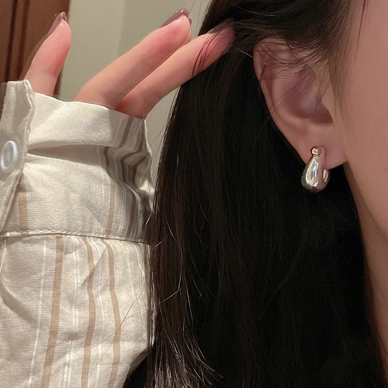 1 Pair Retro Geometric Polishing Sterling Silver Ear Studs 7 1 Pair Retro Geometric Polishing Sterling Silver Ear Studs - Image 5