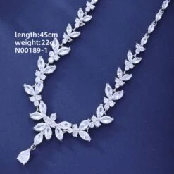 Princess Simple Style Shiny Leaf Water Droplets Copper Zircon Pendant Necklace In Bulk -Cheap Jewelry Store 1682680167081840640